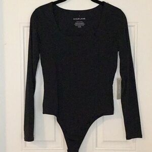 Everlane Black Fitted Long Sleeve Scoop Neck Bodysuit